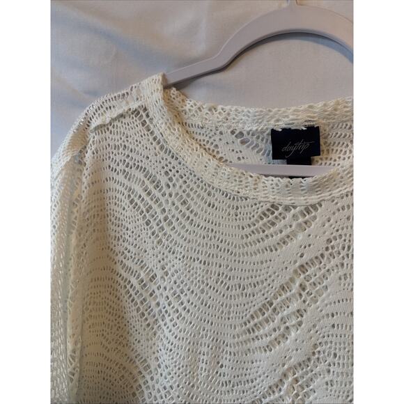 Daytrip‎ Women’s M Boho Chic Stretch Lace Mesh Cream Raw Top Beach Cover Up - Picture 4 of 9